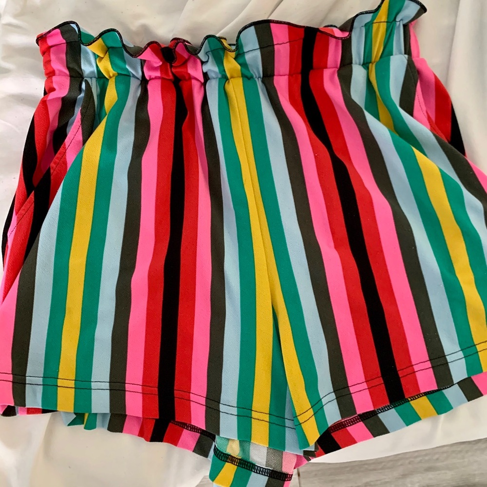 Express Shorts